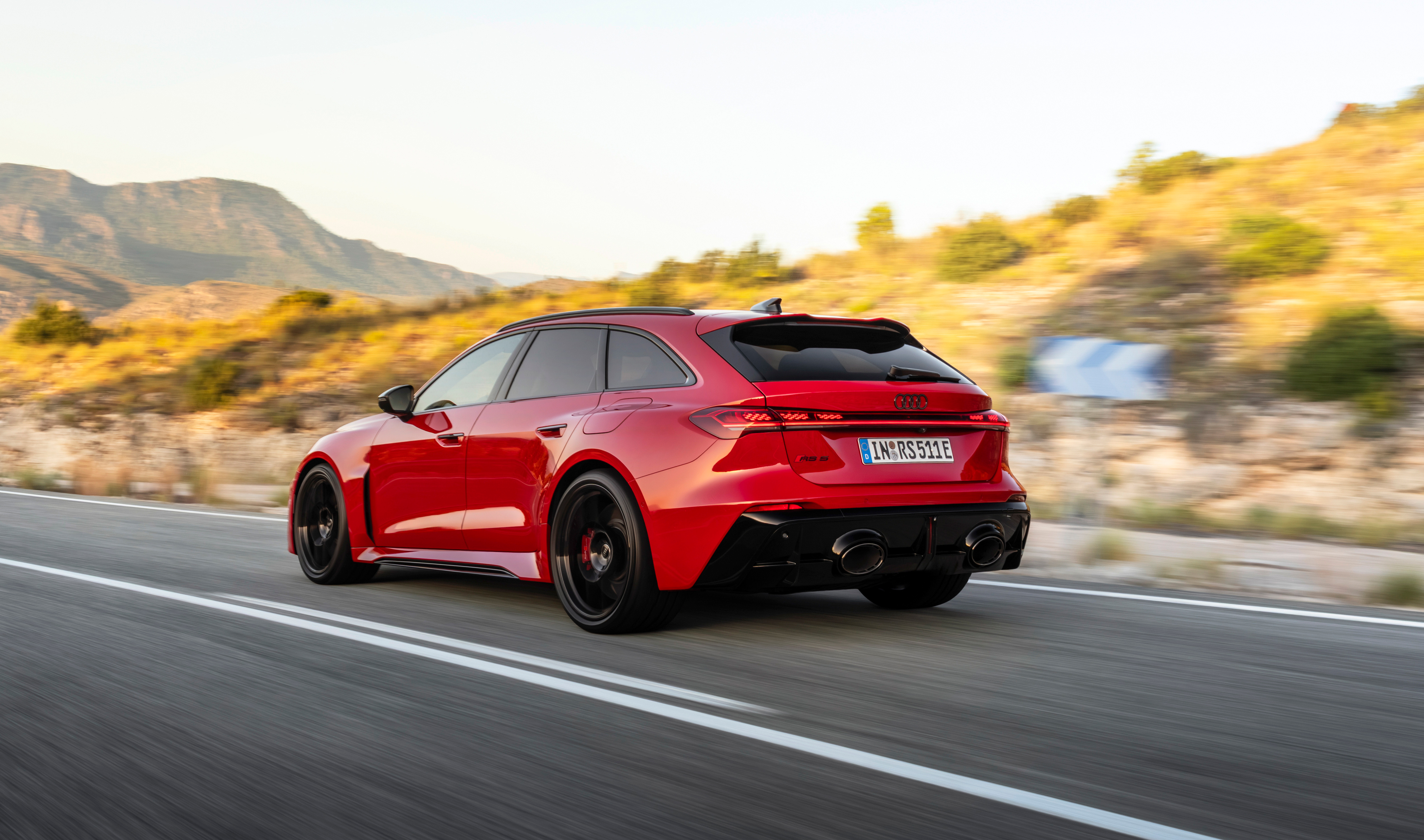 Audi e tron back edited .jpg