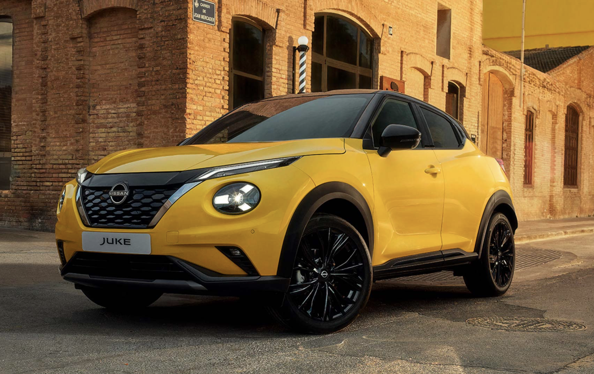 Why the Nissan Juke Hatchback Is Your Next Fun and Fearless Ride!