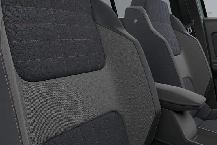 4_e_tech_estate_114839.jpg - 110kW Techno 52kWh Comfort range 5dr Auto