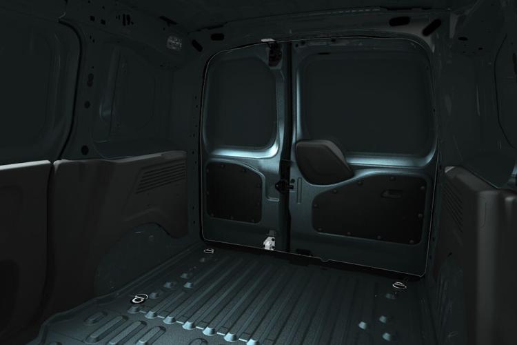 combo_cargo_xl_electric_59734.jpg - 100kW Prime Plus 52kWh H1 Van Auto