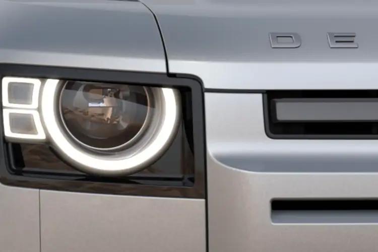 defender_estate_96743.jpg - 5.0 P425 X-Dynamic SE 130 5dr Auto