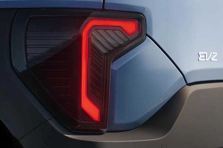 ev2_electric_hatchback_117307.jpg - 99kW Air 61kWh 5dr Auto
