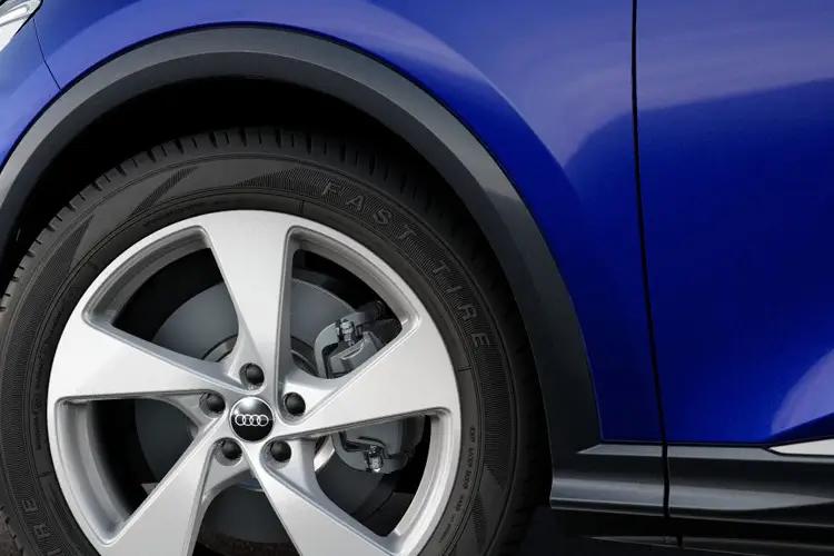 q5_estate_113825.jpg - 2.0 TFSI Quattro S Line 5dr S Tronic