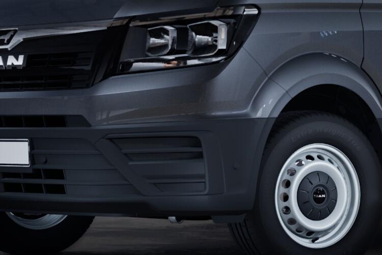 tge_3_extra_long_diesel_62325.jpg - 180 Lion XS High Roof Van Auto