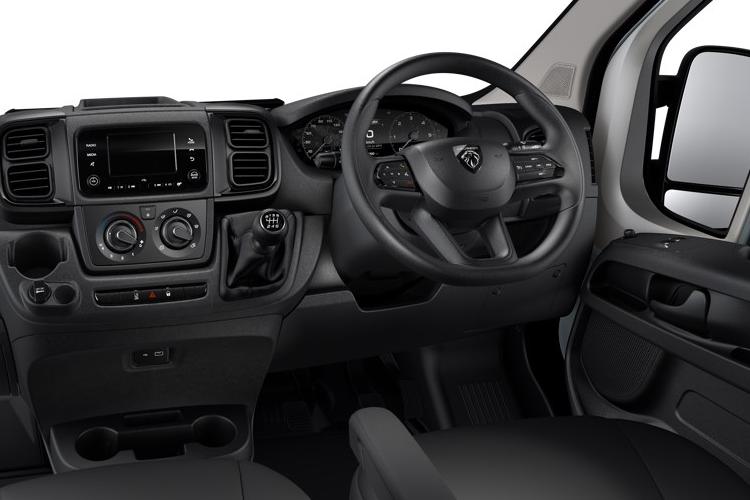 boxer_335_l3_diesel_59748.jpg - 2.2 BlueHDi 140 H2 Window Van Professional