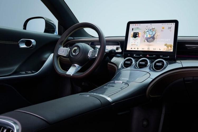 hashtag_3_estate_111355.jpg - 200kW Pro 49kWh 5dr Auto