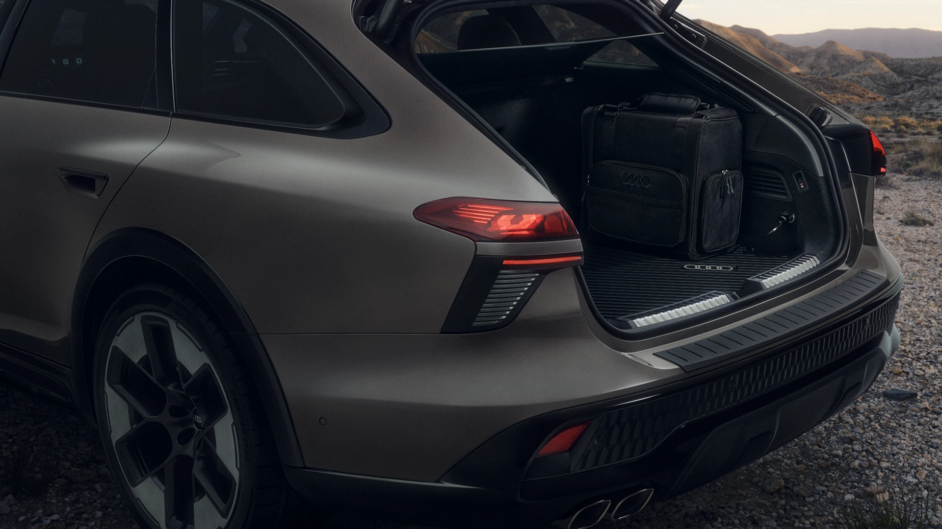 A6-Allroad-Editorial-Media-16-9-3.webp