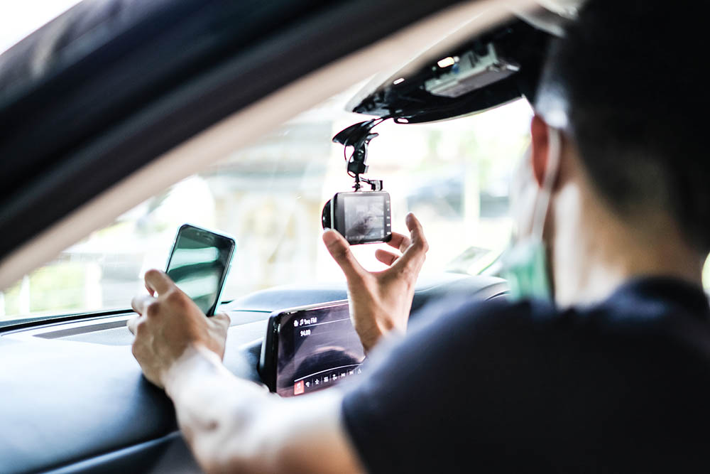 Express Car Leasing share some advice before fitting a dash cam.