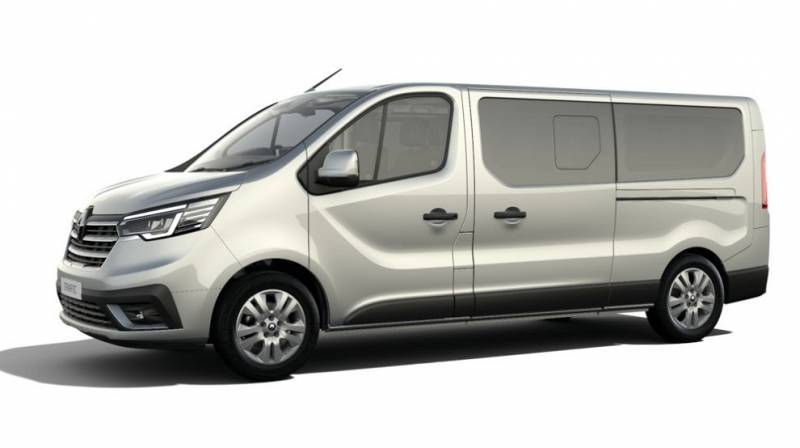 LL30_Sport_9seat_5.jpg - LL30 Blue dCi 150 Advance 9 Seater EAG9