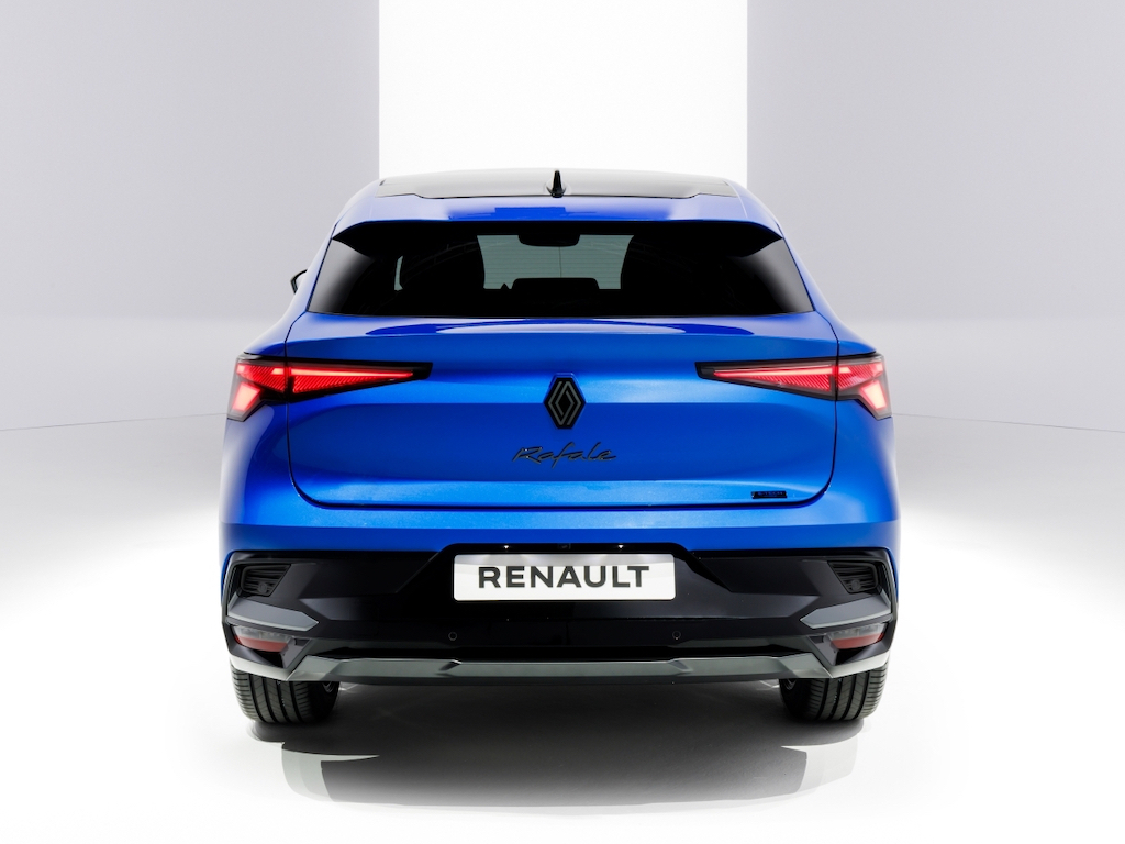 Small-21031-RenaultRafale.jpg
