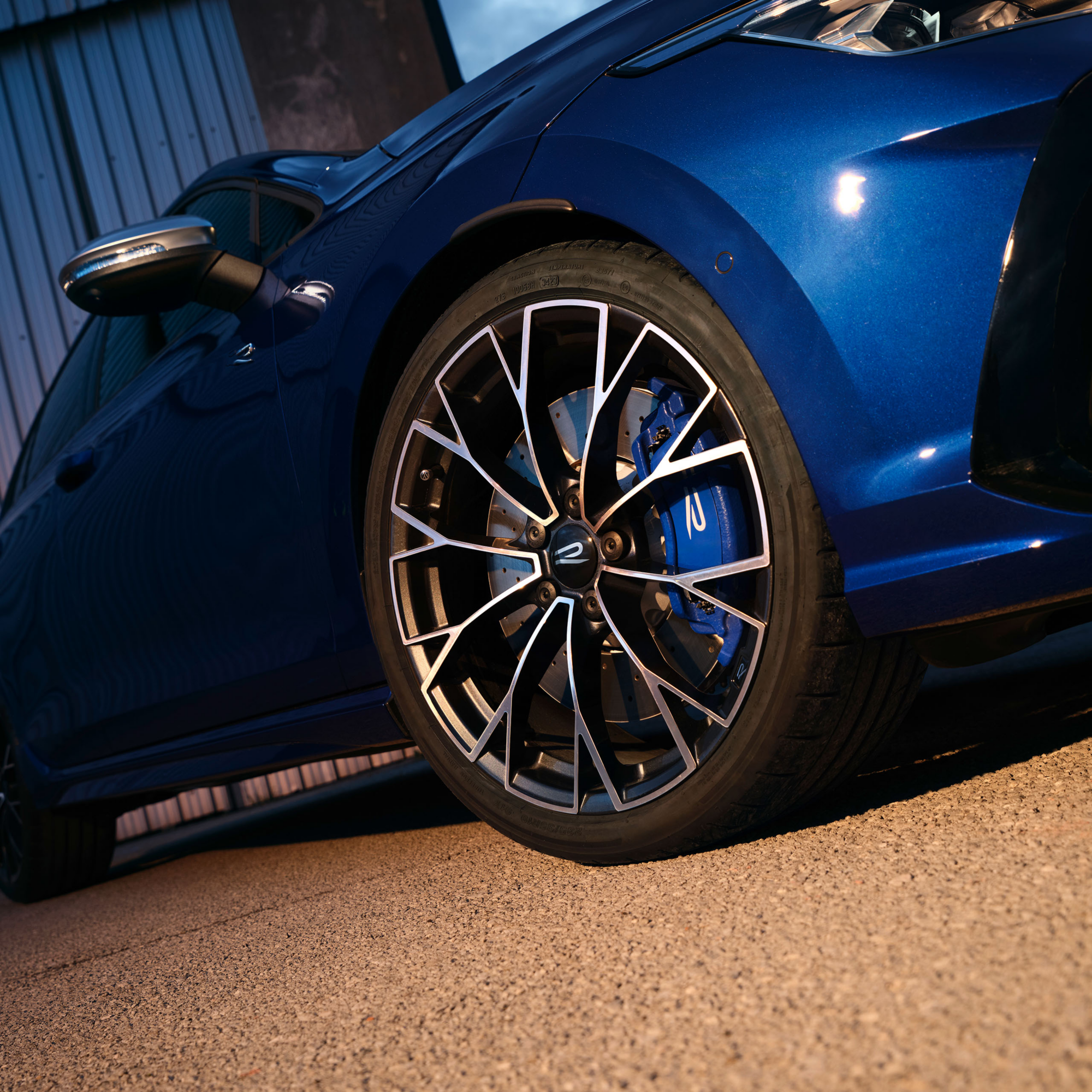 XF_1-1_Wheels-and-tyres-5.png
