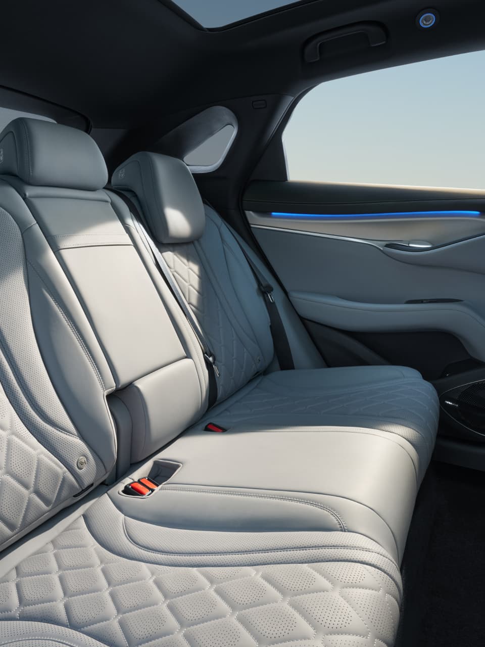 byd-sealion-7-interior-03-xl.jpg