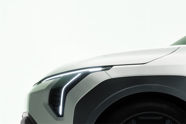 kia-ev3-teaser-front.jpg