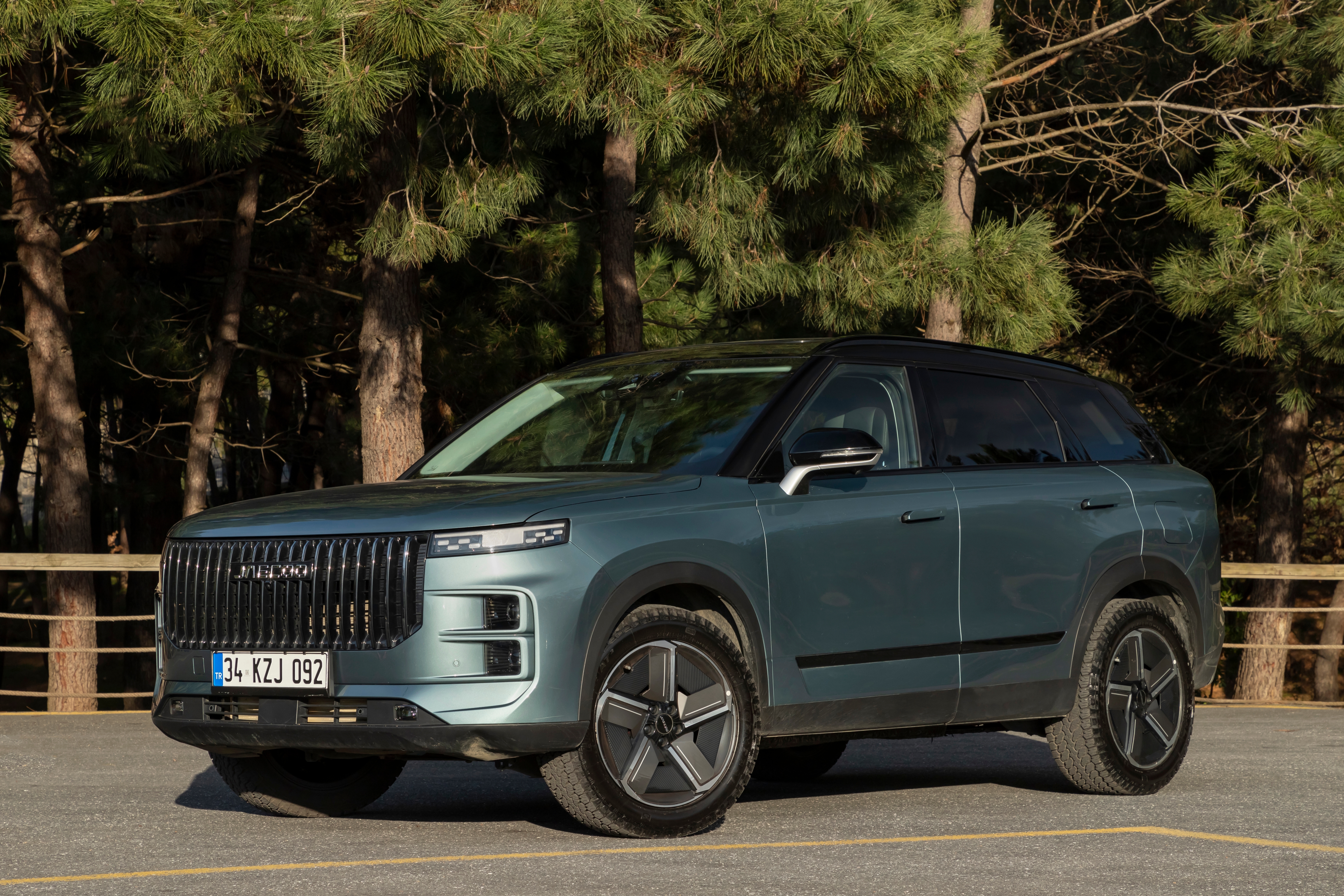 JAECOO 7 crowned the UK’s top-selling Chinese car for October